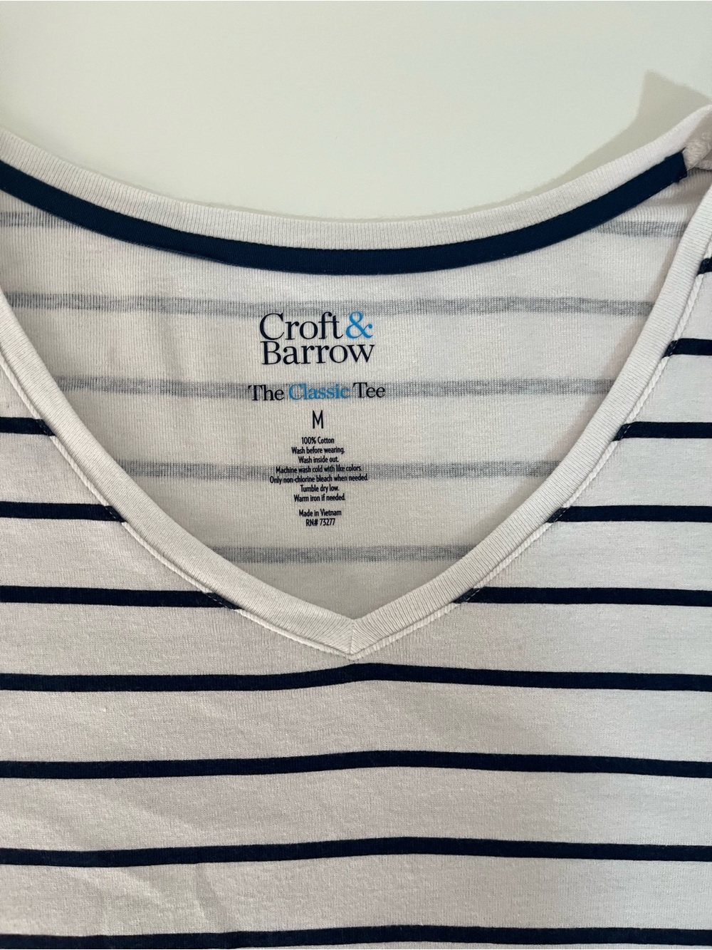 Croft & Barrow 2 Top Bundle Women's Medium 100% Cotton Navy White Stripe - Picture 4 of 11